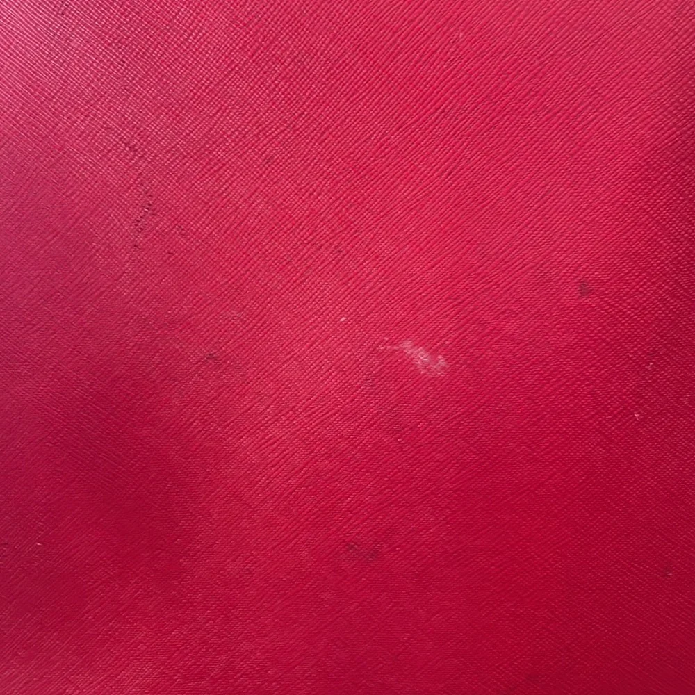 Large red Henri Bendel tote - Picture 9 of 9